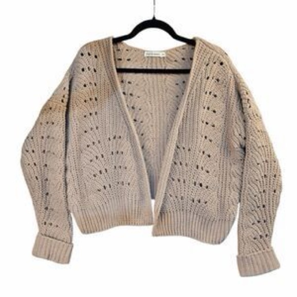 Moon & Madison Chenille Knit Open Front Cardigan Oversized Cropped Beige M NWOT